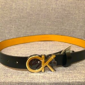 NWT! Calvin Klein Logo Buckle Belt, Medium, Black/Brass-GoldTone